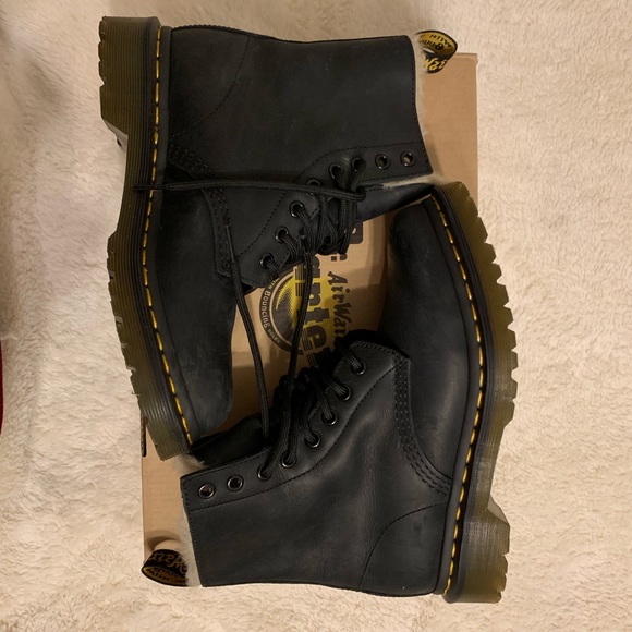 Serena Fur lined boots - Picture 1 of 6